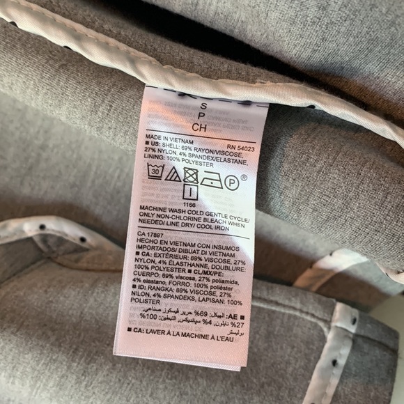 Old Navy Gray Soft Blazer - Picture 4 of 4